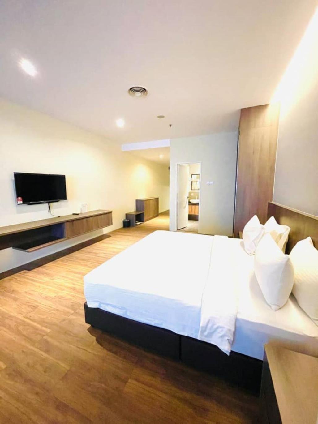 Imperial Regency Suites & Petaling Jaya Kuala Lumpur Buitenkant foto